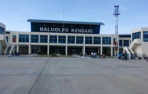 Proyek escalator, Bandara Haluoleo, pelita mutiara indah